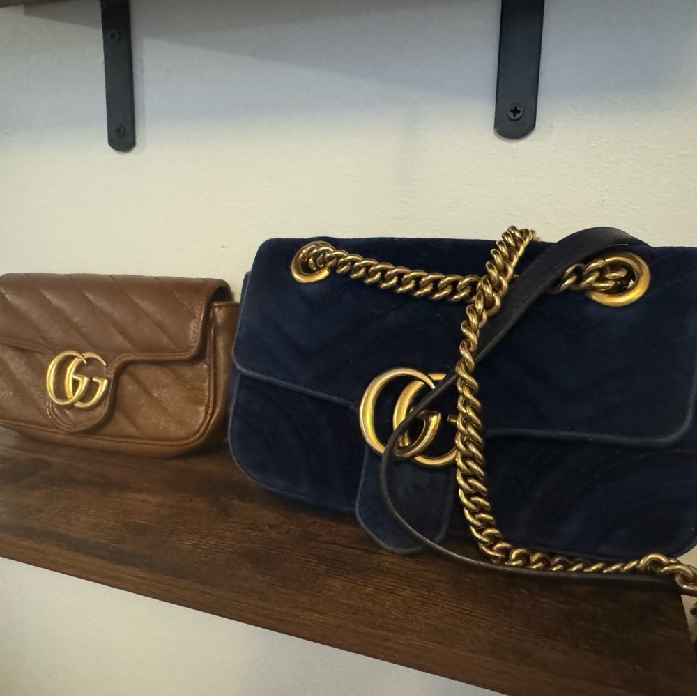 Stunning Blue Velvet Gucci Bag - perfect for Christmas parties!